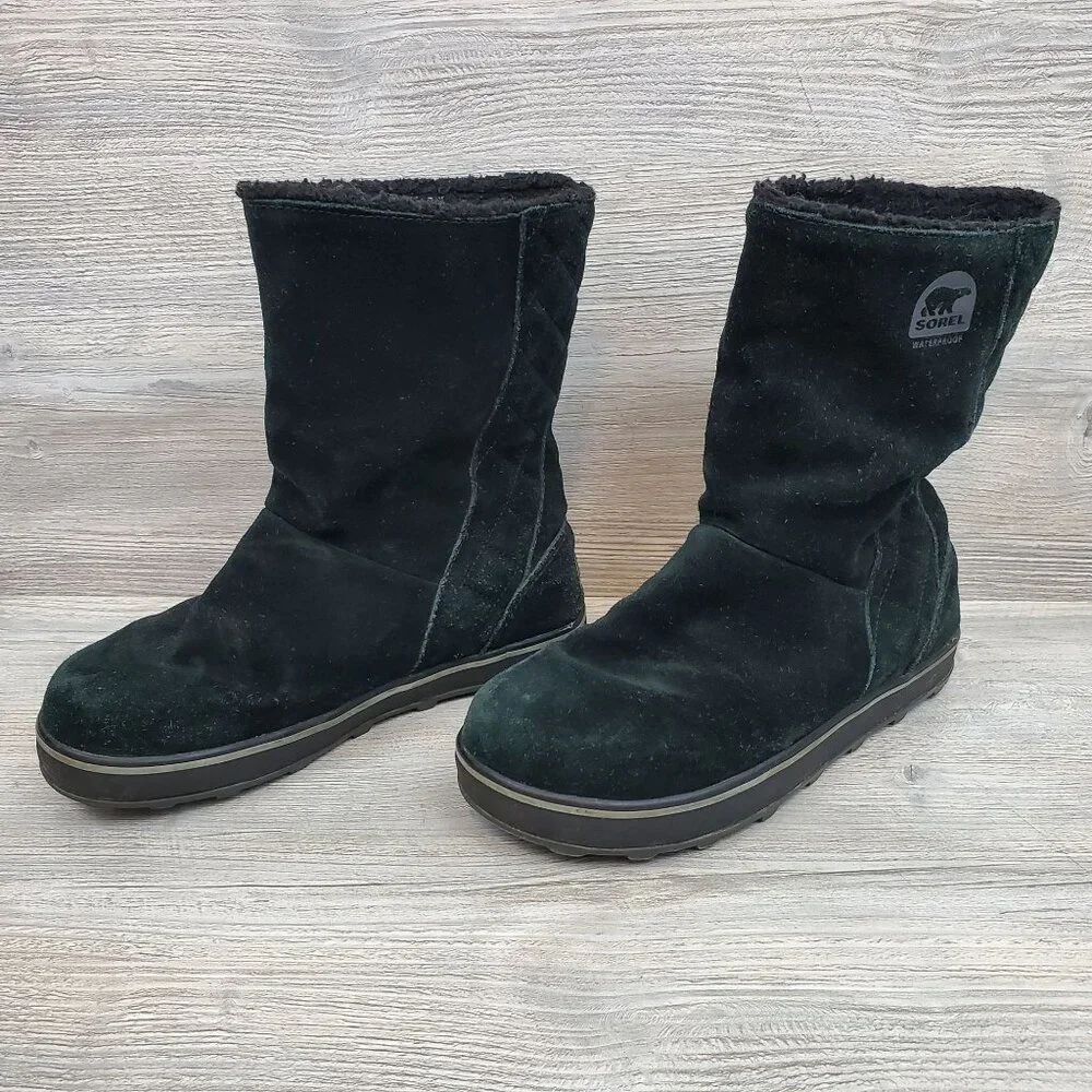 Sorel women's Glacy NL waterproof mukluk style boots